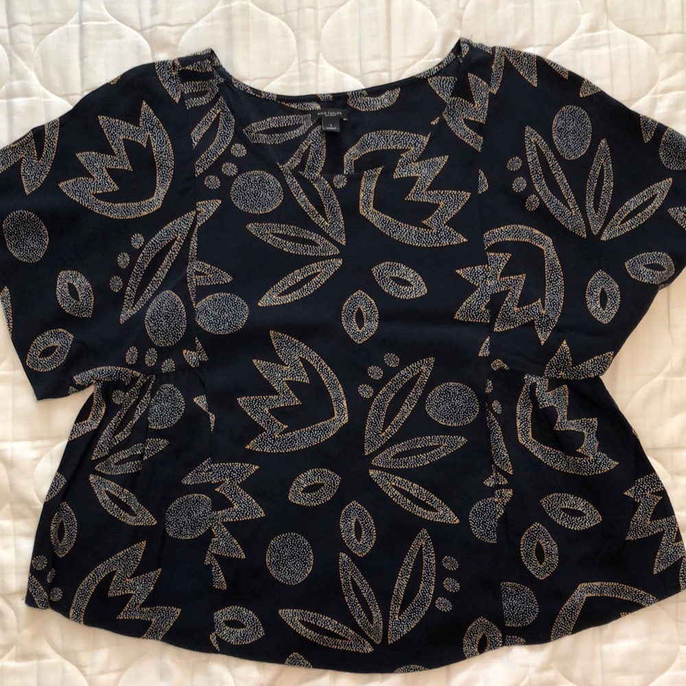 Ann Taylor factory navy printed blouse
